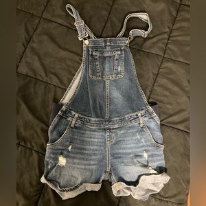 Maternity overalls